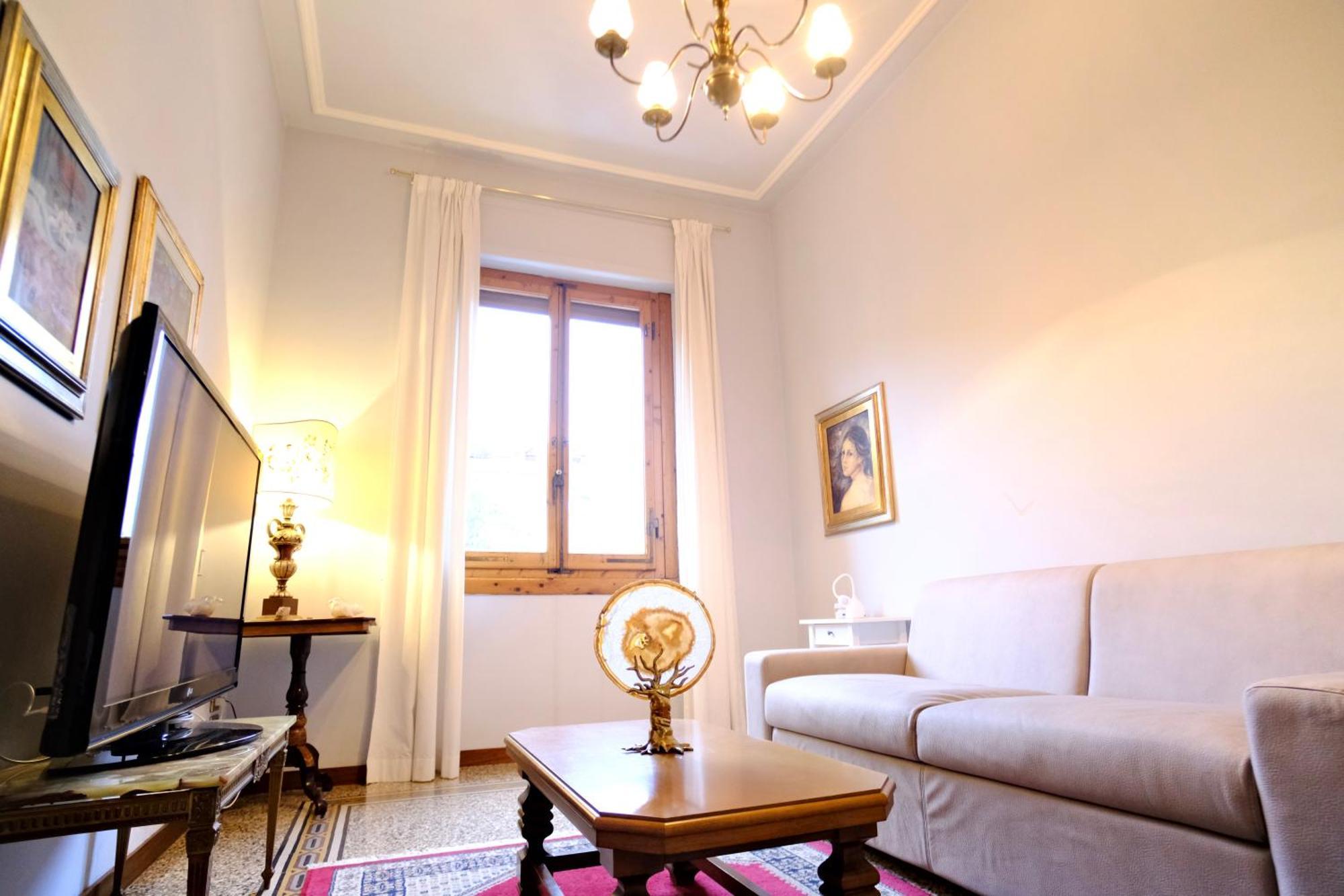 Boccaccio Boutique * Florenz